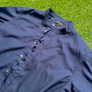 Long sleeve dark blue shirt